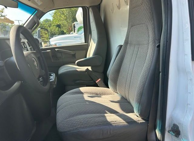 2020 GMC Savana Cutaway 4500 4500 Van – BC240056A full
