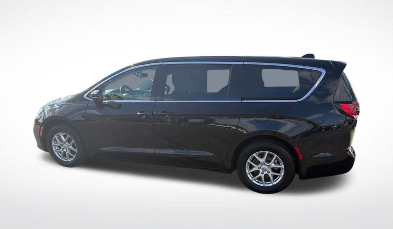 2024 Chrysler Pacifica Touring L – CCA0192 full