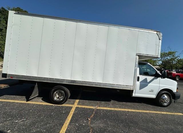 2020 GMC Savana Cutaway 4500 4500 Van – BC240056A full