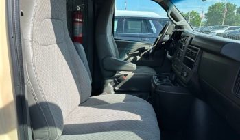 2017 Chevrolet Express 2500 Work Van – BC261390A full