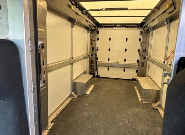 2024 BrightDrop Zevo 600 Base – BCP0493 full