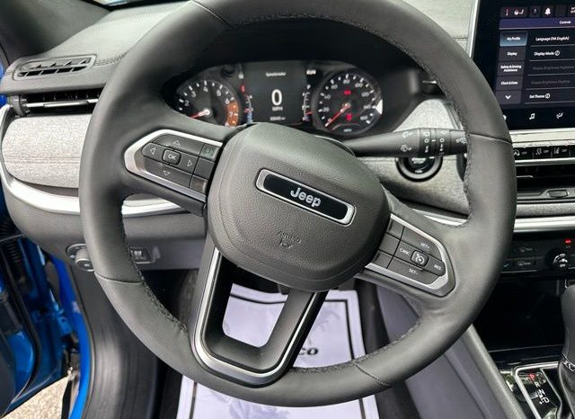 2023 Jeep Compass Latitude Lux – BCP0341 full