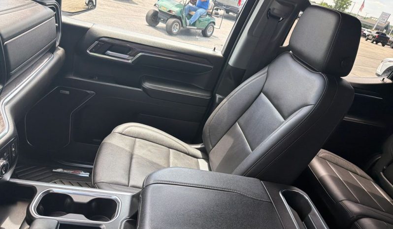 2024 Chevrolet Silverado 1500 LTZ – CC260878A full