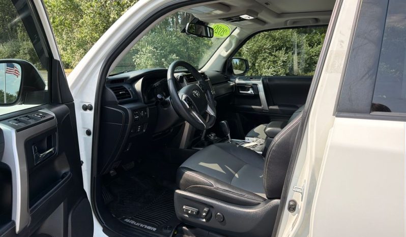 2020 Toyota 4Runner SR5 Premium – CC260727A full