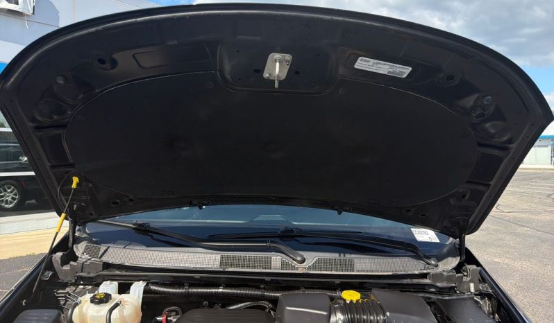 2024 Chrysler Pacifica Touring L – CCA0192 full