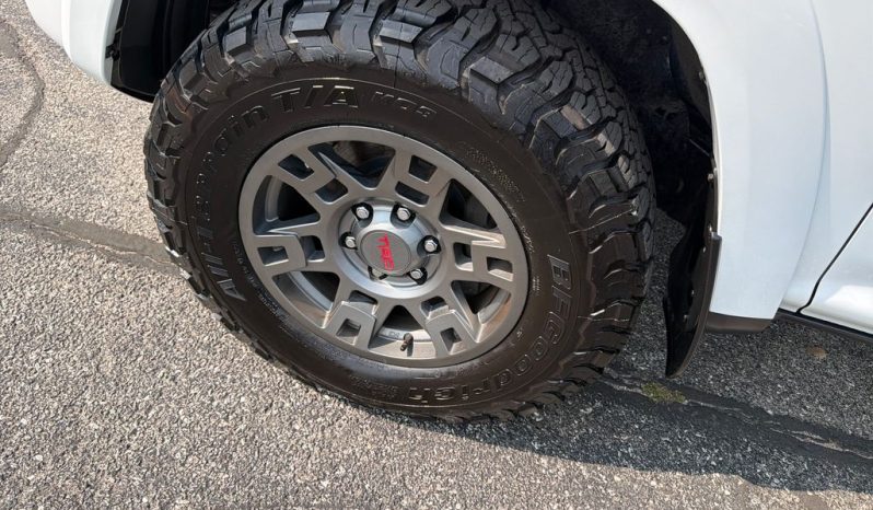 2020 Toyota 4Runner SR5 Premium – CC260727A full