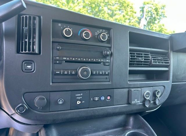 2020 Chevrolet Express 3500 Work Van – BC253339A full