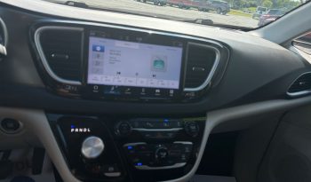 2024 Chrysler Pacifica Touring L – CCA0192 full
